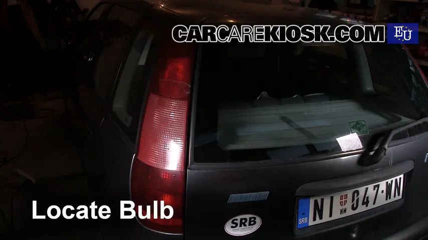 1997 Fiat Punto SX 1.1L 4 Cyl. Lights Turn Signal - Rear (replace bulb)